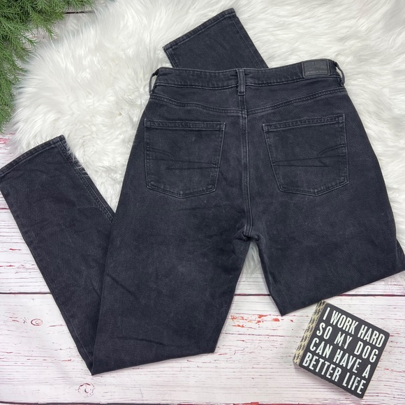 |•AMERICAN EAGLE•| Black Mom Jean Stretch Denim Size 6 - Picture 3 of 6
